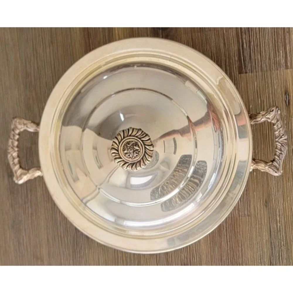 Vintage WM Rogers Silver Plated Casserole Serving Dish w/ Lid #963 Tarnish Wear - Picture 3 of 10